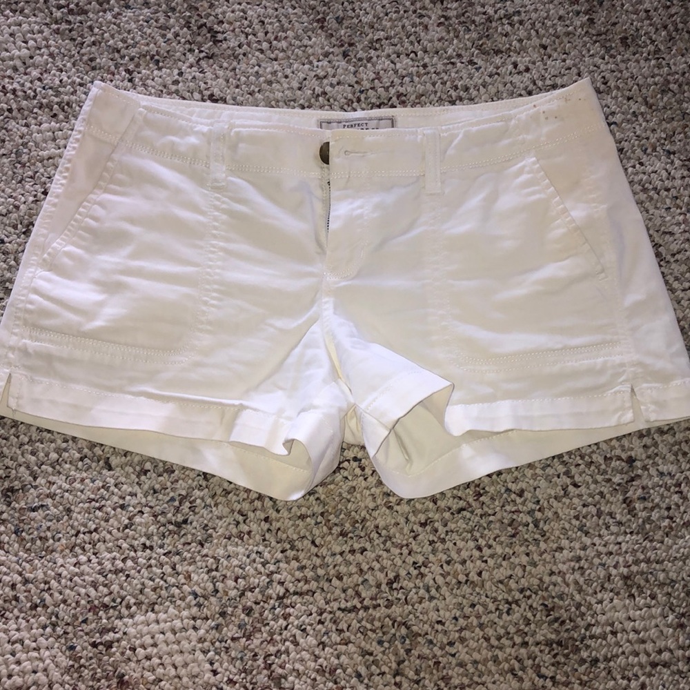 Old Navy Shortie 3” Shorts